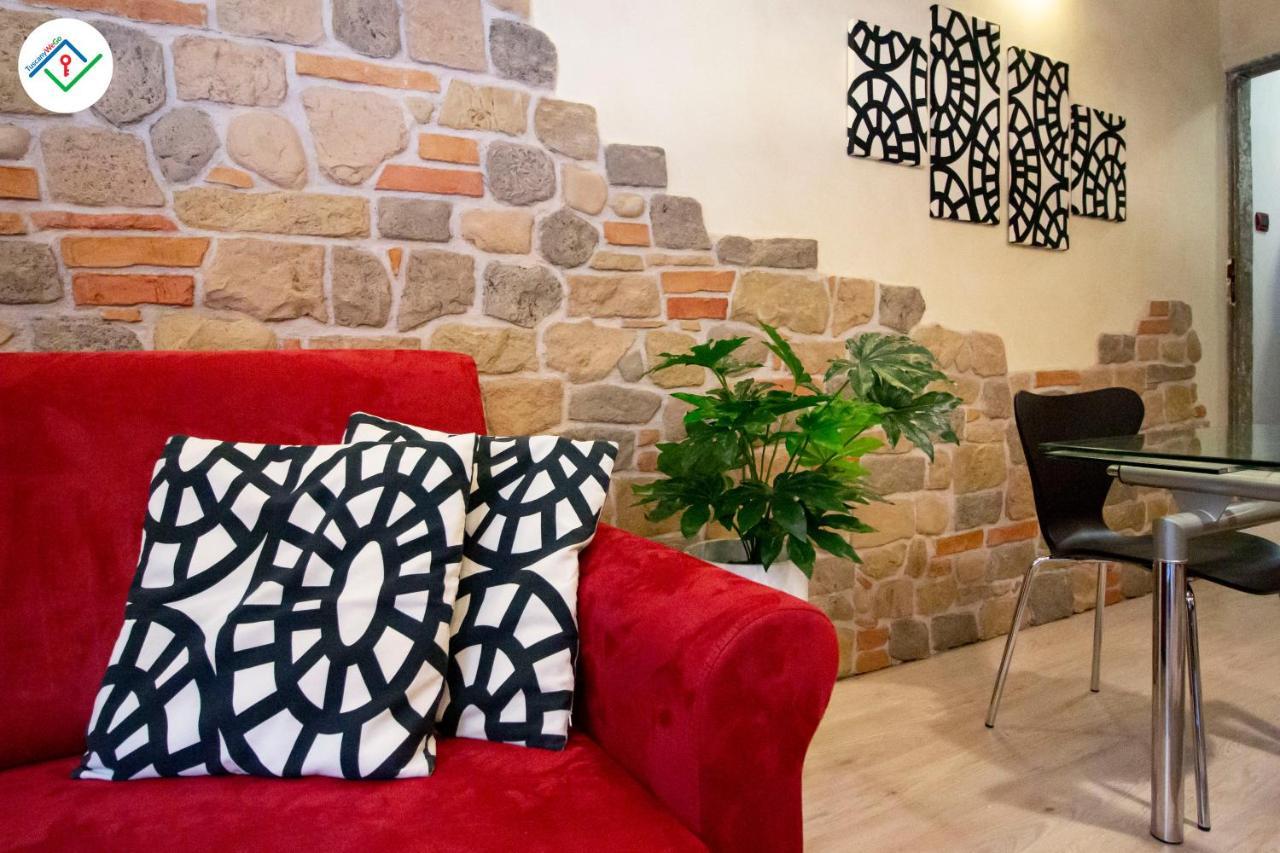Antica Piazza Apartment By Tuscanywego Λούκα Εξωτερικό φωτογραφία