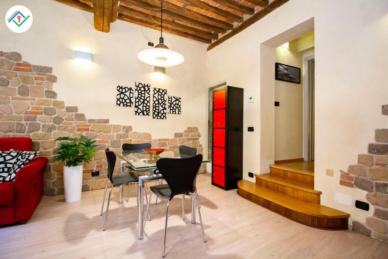 Antica Piazza Apartment By Tuscanywego Λούκα Εξωτερικό φωτογραφία