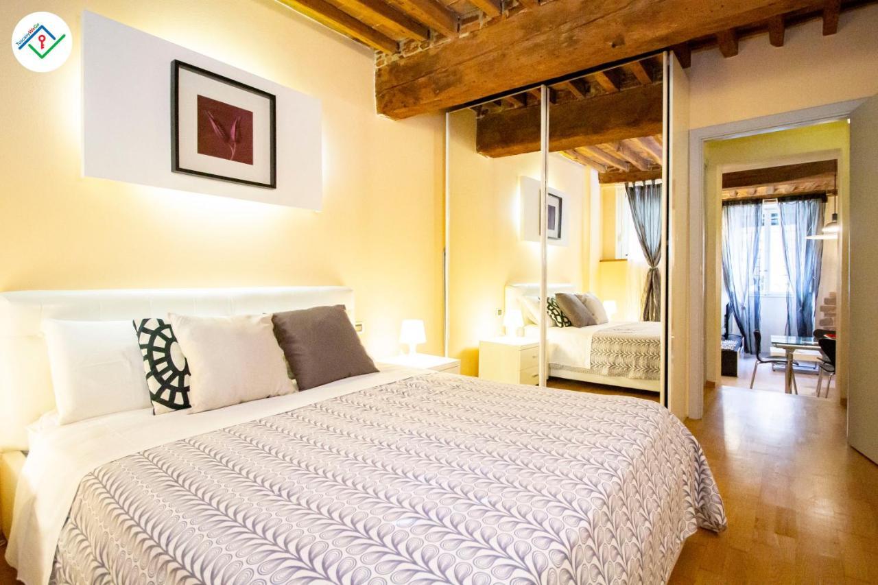 Antica Piazza Apartment By Tuscanywego Λούκα Εξωτερικό φωτογραφία
